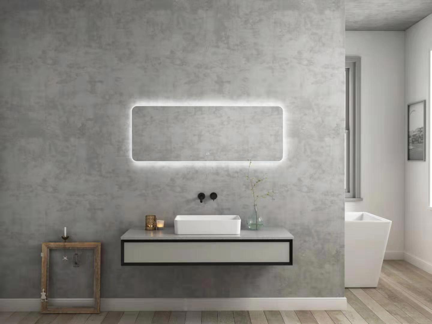 LED MIRROR – WITH FUNCTION – TOUCHABLE POWER